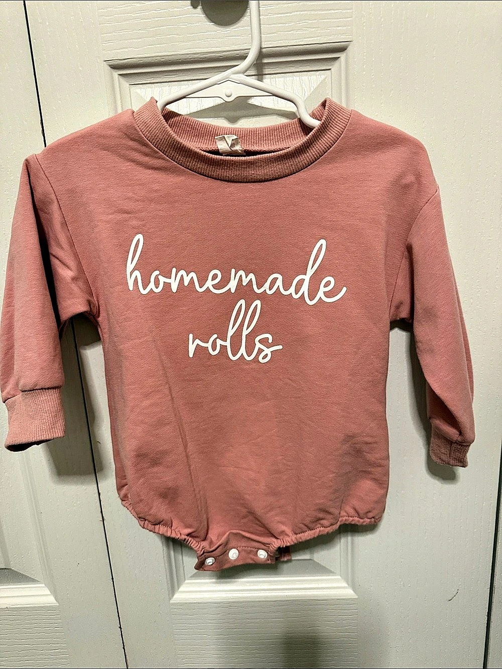“Homemade rolls” Baby Pink 6-12M Like New
